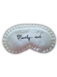 EYEMASK NEWLY WED
SILK CREAM AND BLACK NEWLY WED EYEMASK
Please Click the image for more information.